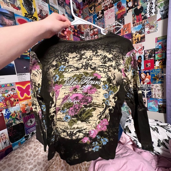 top - Picture 3 of 3